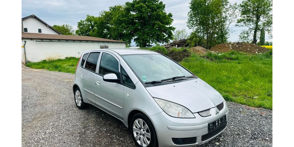 Mitsubishi Colt 139.000 km 1.999 &euro; Neufahrn 85375