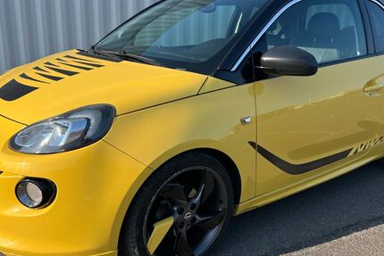 Opel Adam 69.000 km 6.499 &euro; Berlin 12057