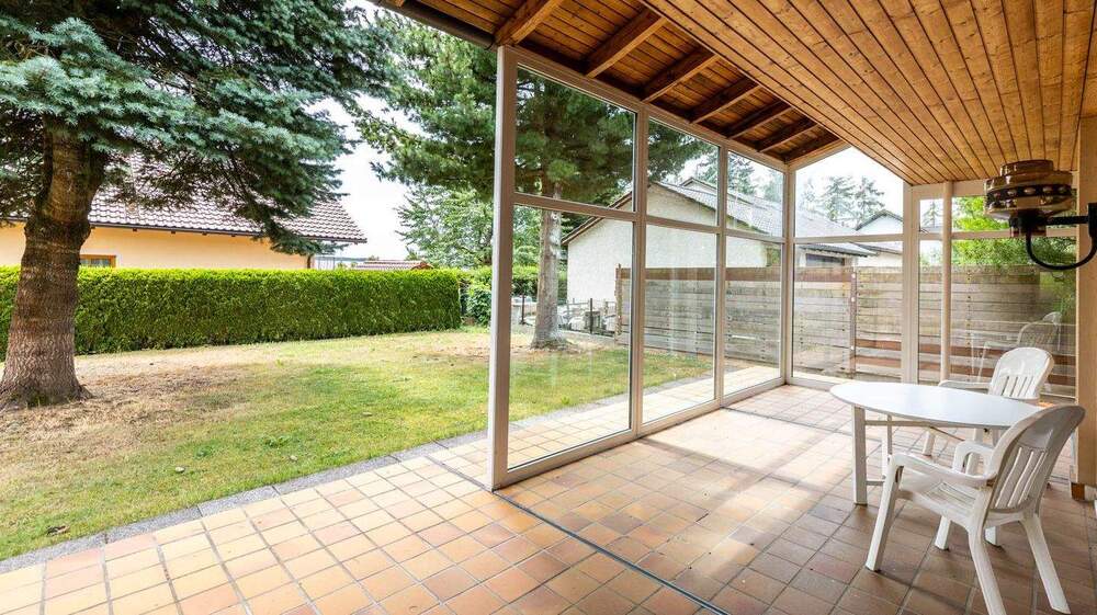 Bungalow Dorfen - 7 Zimmer, 193 m&sup2;, 1.850&euro; | Angebot:25672972