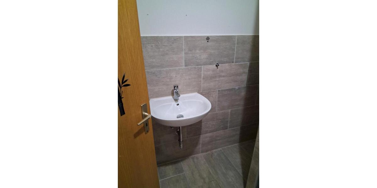 Etagenwohnung Kusel - 4 Zimmer, 104 m&sup2;, 800&euro; | Angebot:26402668