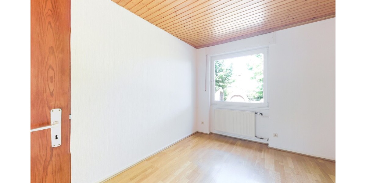 WürselenLinden-Neusen - Bungalow-Charme auf schönem Sonnengrundstück - Einfamilienhaus Würselen | Angebot:26991495
