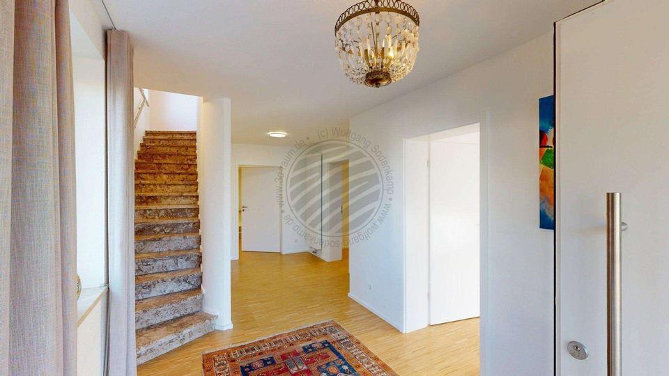 WOLFGANG SODENKAMP sonniges Einfamilienhaus in bester Lage TOP renoviert! 4.5 zimmer