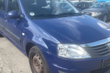 Dacia Logan 178.000 km 2.200 &euro; Baden-Württemberg - Hechingen 72379