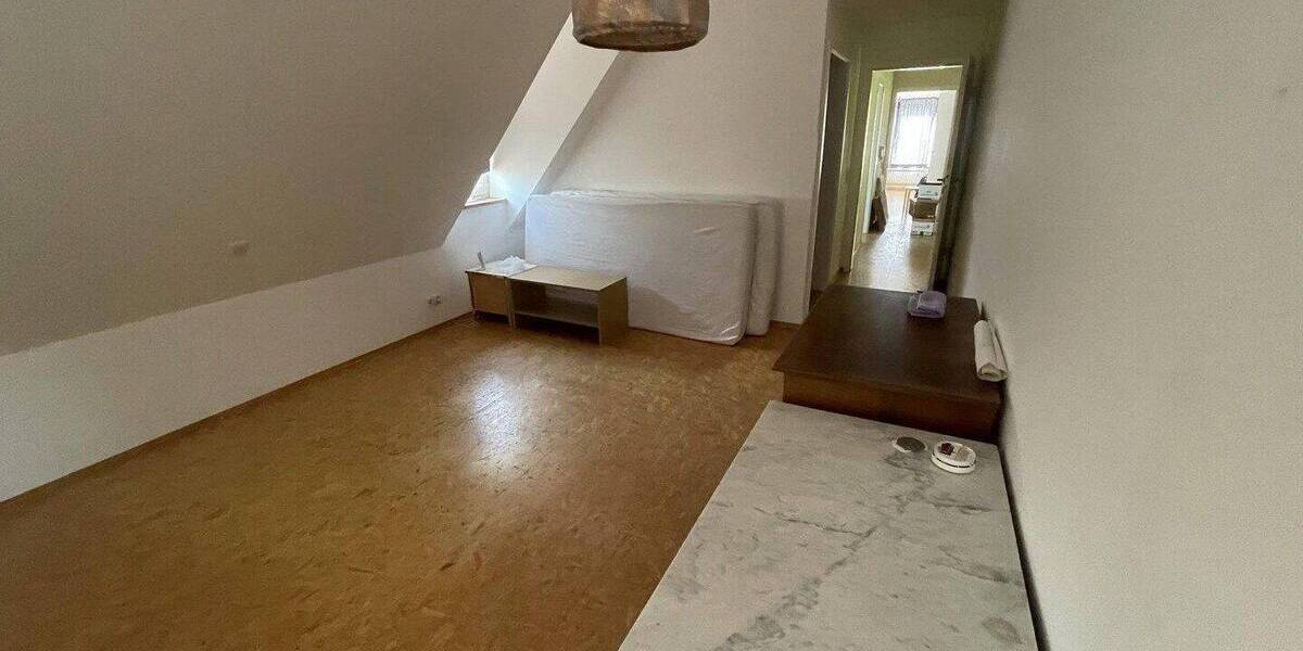 Einfamilienhaus Schwäbisch Hall Breitenstein - 1 Zimmer, 230 m&sup2;, 2.000&euro; | Angebot:26866290