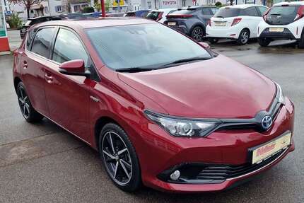 Toyota Auris 104.390 km 13.900 &euro; Sexau 79350