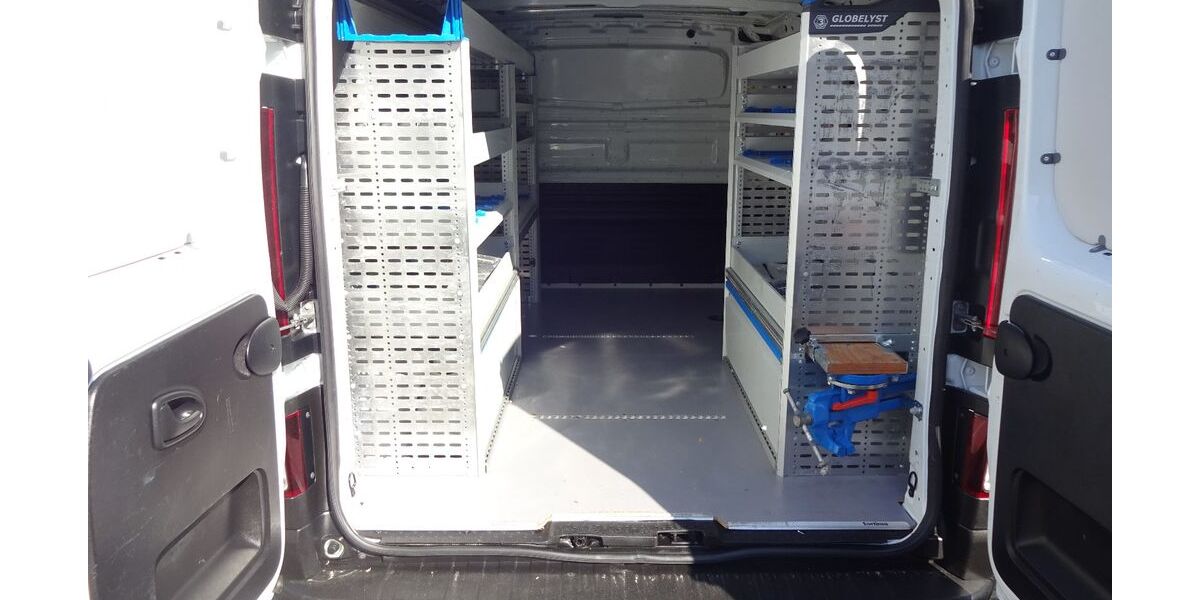 Opel Vivaro 79.600 km 14.499 &euro; Rheinstetten - Mörsch 76287