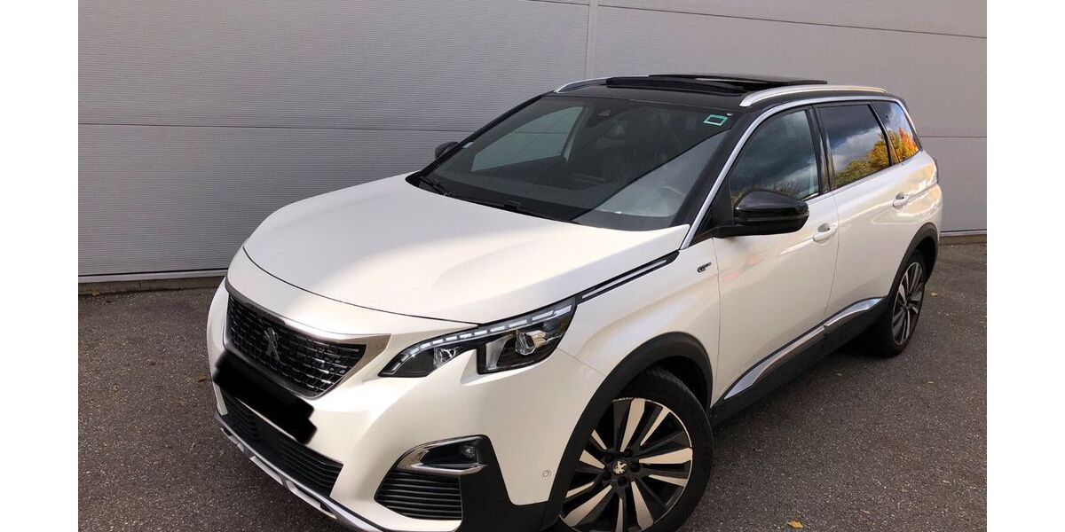 Peugeot 5008 281.200 km 12.800 &euro; Offenburg 77656