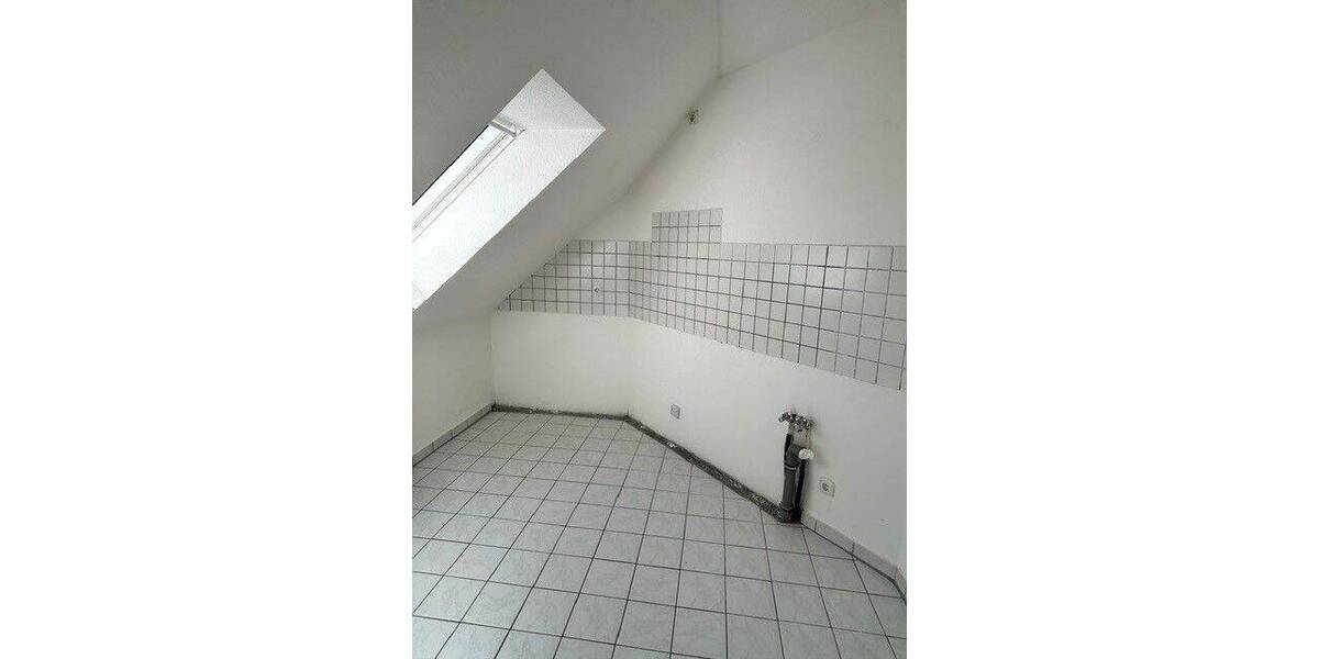 Etagenwohnung Chemnitz Altchemnitz - 2 Zimmer, 58 m&sup2;, 380&euro; | Angebot:26869028