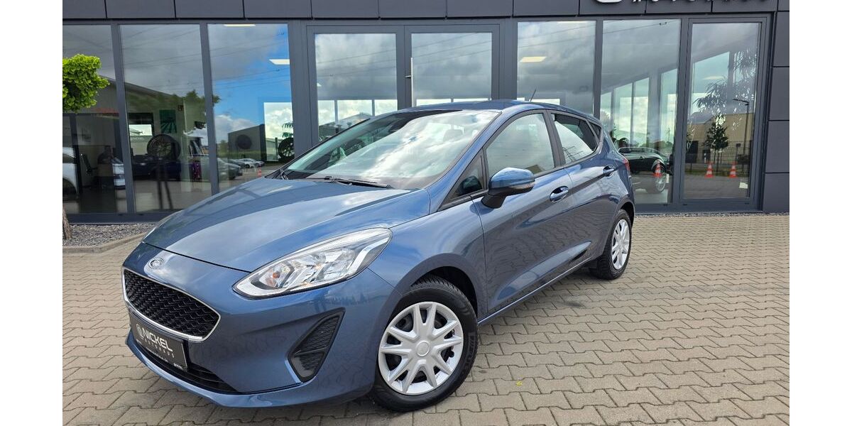 Ford Fiesta 108.000 km 9.999 &euro; Damme 49401