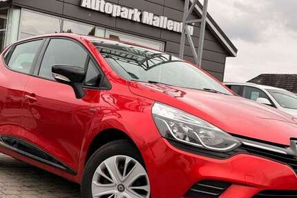 Renault Clio 121.000 km 6.868 &euro; Mallentin bei Lübeck(B105) 23936