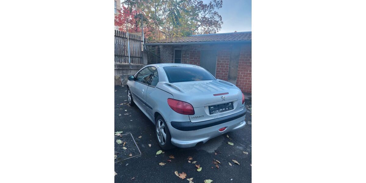 Peugeot 206 158.500 km 900 € Stuttgart 70188