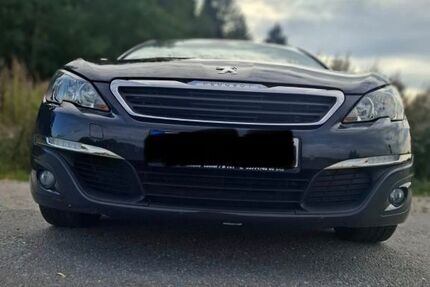 Peugeot 308 120.000 km 6.600 € Annaberg-Buchholz 09456