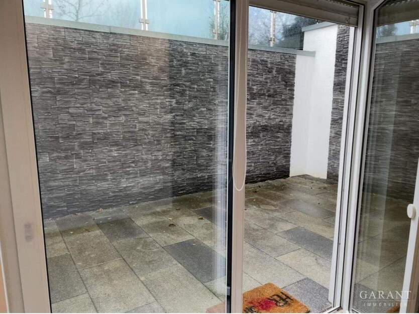 Exklusives Dreifamilienhaus von 2011 mit Wärmepumpe, Solar & 1.510 qm Grundstück 9 zimmer