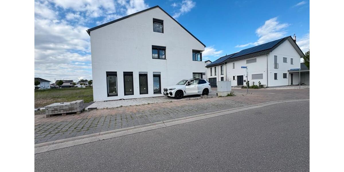 Doppelhaushälfte Philippsburg - 5 Zimmer, 173 m&sup2;, 559.000&euro; | Angebot:26580431