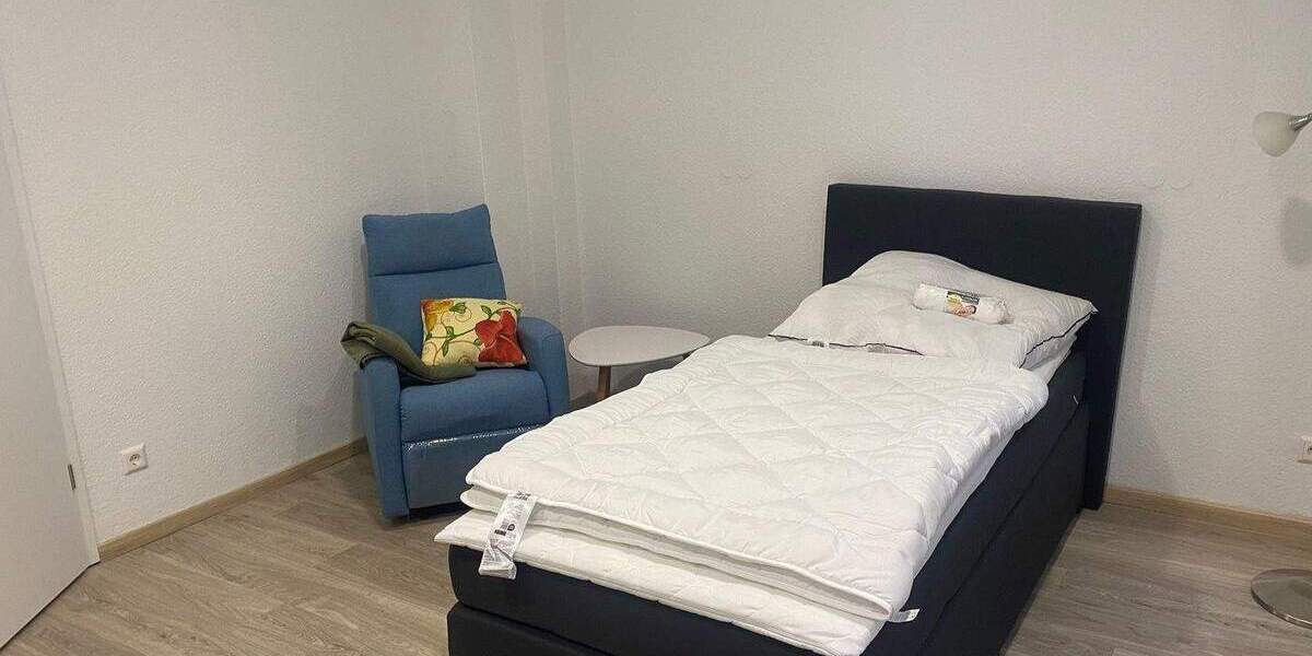 Etagenwohnung Halle (Saale) Innenstadt - 6 Zimmer, 151 m&sup2;, 2.000&euro; | Angebot:26686836