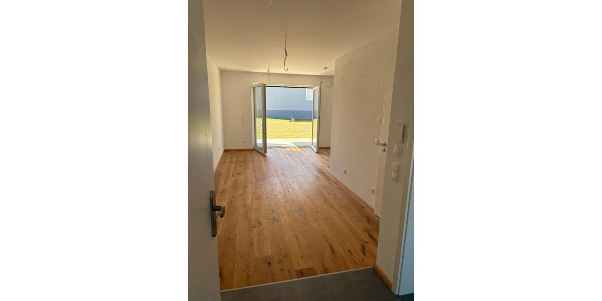 Erdgeschoßwohnung Cham - 2 Zimmer, 50 m&sup2;, 600&euro; | Angebot:26461557