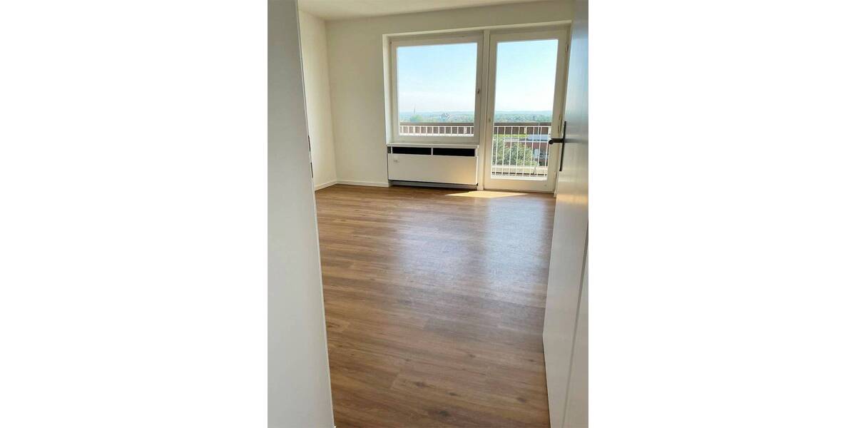 Etagenwohnung Köln Bayenthal - 3 Zimmer, 98 m&sup2;, 1.700&euro; | Angebot:26804290