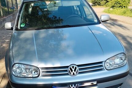 VW Golf 261.809 km 1.800 &euro; Lüneburg 21339
