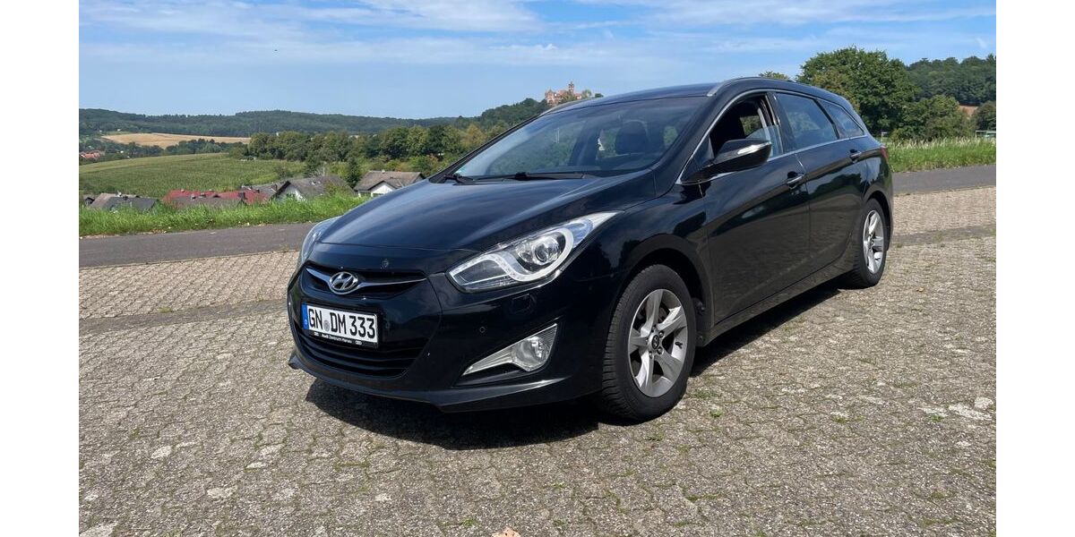 Hyundai i40 140.000 km 5.800 &euro; Ronneburg 63549