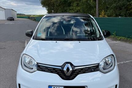 Renault Twingo 19.690 km 12.600 € Nürnberg 90449