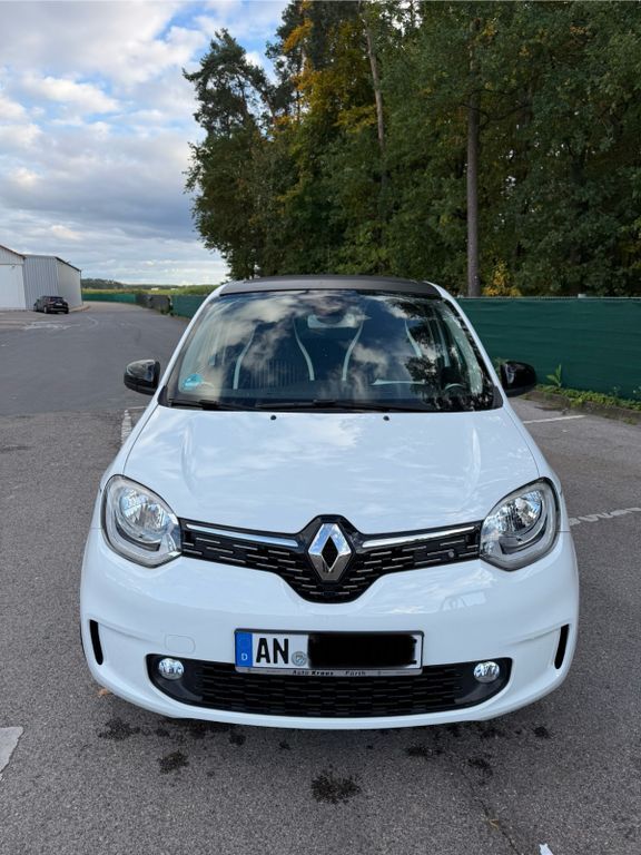Renault Twingo 19.690 km 12.600 € Nürnberg 90449