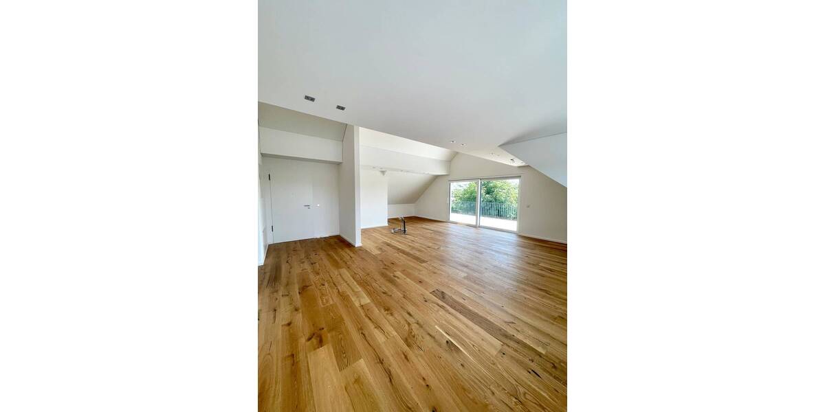 Etagenwohnung Radolfzell am Bodensee / Böhringen Böhringen - 3 Zimmer, 110 m&sup2;, 1.850&euro; | Angebot:26438462