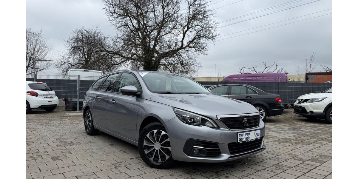 Peugeot 308 138.563 km 7.990 &euro; Freiburg im Breisgau 79115