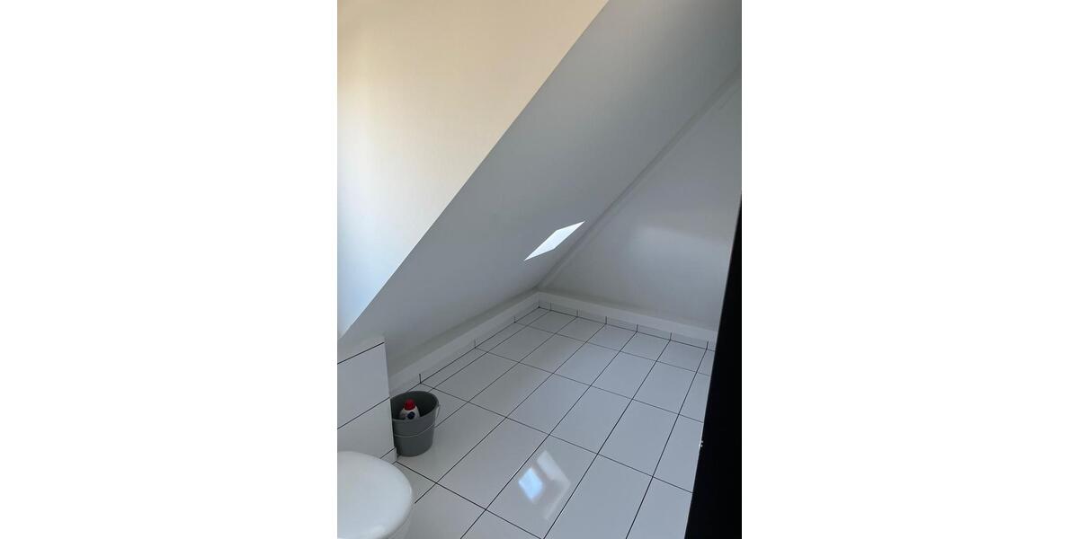 Etagenwohnung Brake (Unterweser) - 2 Zimmer, 65 m&sup2;, 915&euro; | Angebot:26412726