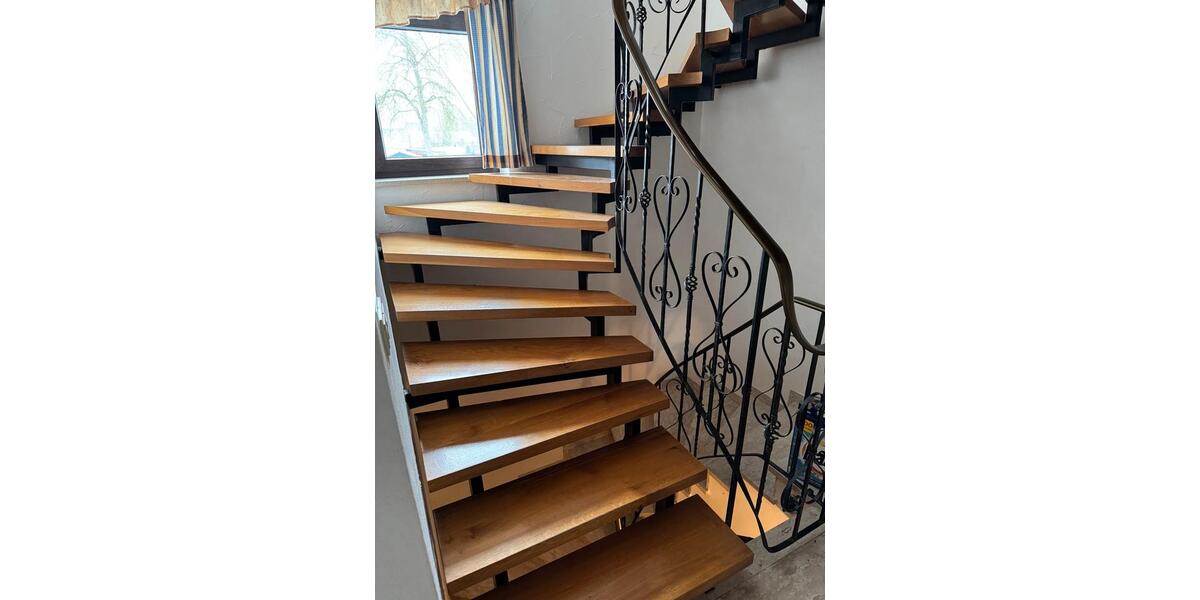 Einfamilienhaus Eichendorf - 6 Zimmer, 140 m&sup2;, 1.100&euro; | Angebot:24555147