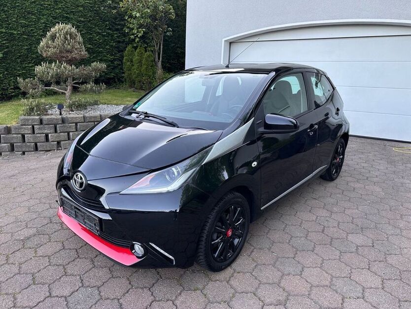 Aygo (X)
