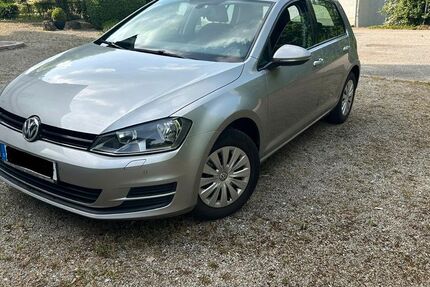 VW Golf 211.500 km 4.300 &euro; Eggstätt 83125