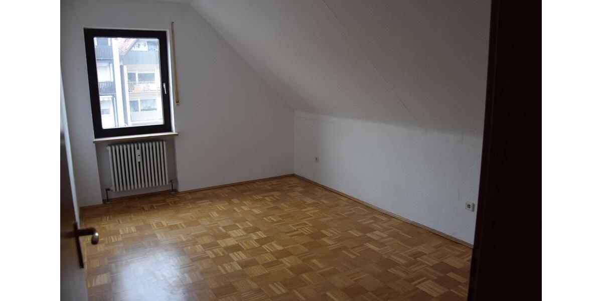 Dachgeschoßwohnung Ebermannstadt - 2 Zimmer, 53 m&sup2;, 580&euro; | Angebot:26225284