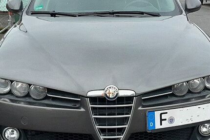 Alfa Romeo 159 118.000 km 3.750 &euro; Frankfurt 60529