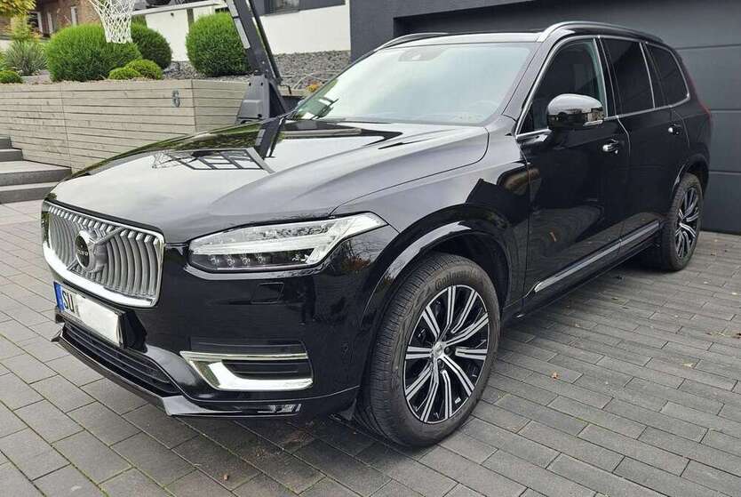 Volvo XC90 89.000 km 44.400 € Windeck 51570