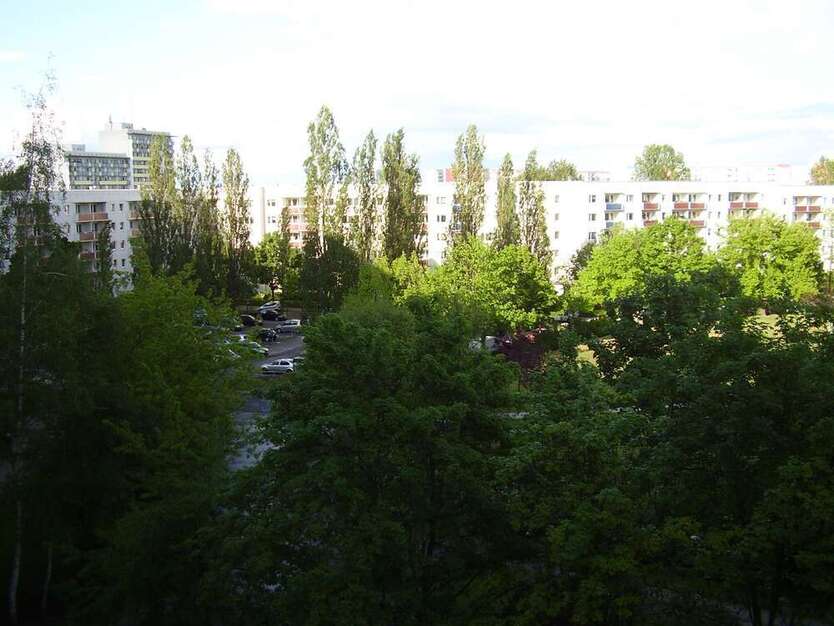 Wohnung zum Kaufen in Berlin-Kaulsdorf 159.000 € 64 m²