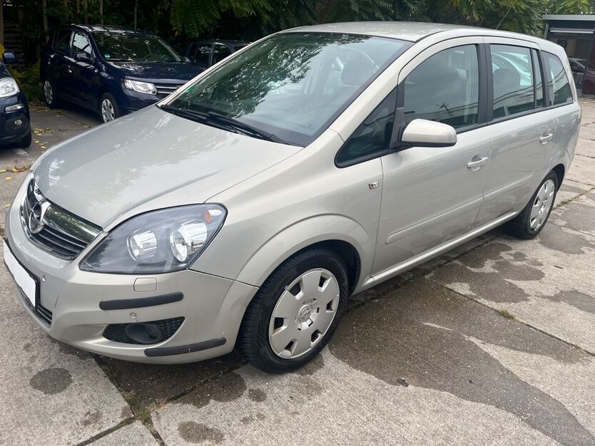 Opel Zafira 122.000 km 4.990 € Dreieich 63303