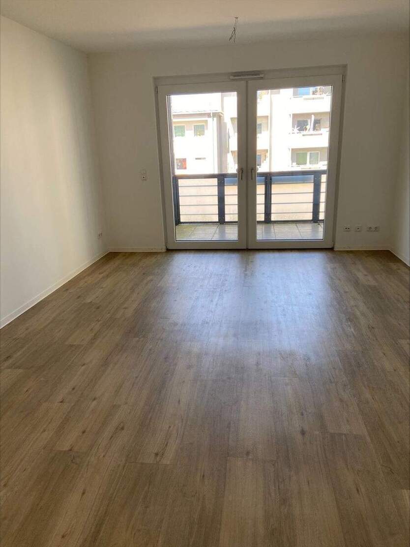 Helle 2-Zimmer-Wohnung mit Balkon in Stadtnähe 2 zimmer
