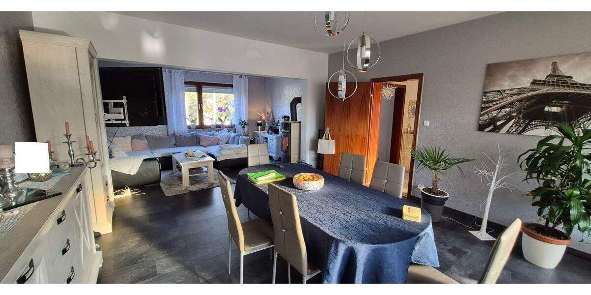 In ruhiger Sackgassenlage * 1-2 Familienhaus * Küche mit EBK * 2 Bäder * Vollkeller * Garage - Einfamilienhaus Höhbeck Brünkendorf | Angebot:24858335