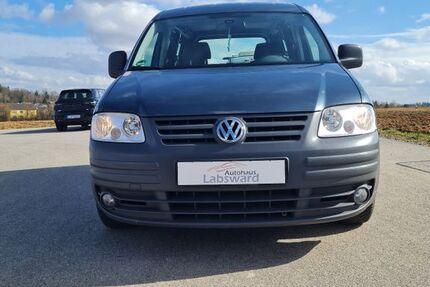 VW Caddy 203.302 km 11.500 &euro; Hagelstadt 93095