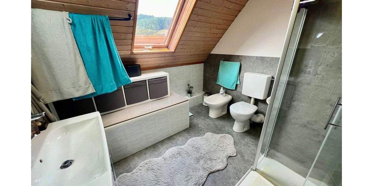 Einfamilienhaus Sontra / Krauthausen Krauthausen - 1 Zimmer, 321 m&sup2;, 249.000&euro; | Angebot:25735912
