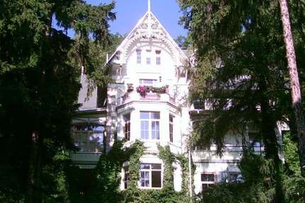 MÖBLIERTE kleine 2 Zimmer -WE in schöner Bad Blankenburger Stadtvilla - Wohnung Bad Blankenburg | Angebot:27217747