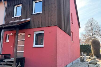 Haus Seybothenreuth - 5 Zimmer, 135 m&sup2;, 218.000&euro; | Angebot:25390243