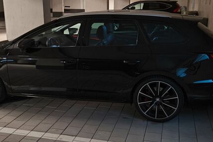 Seat Leon 178.000 km 14.500 &euro; München 80686