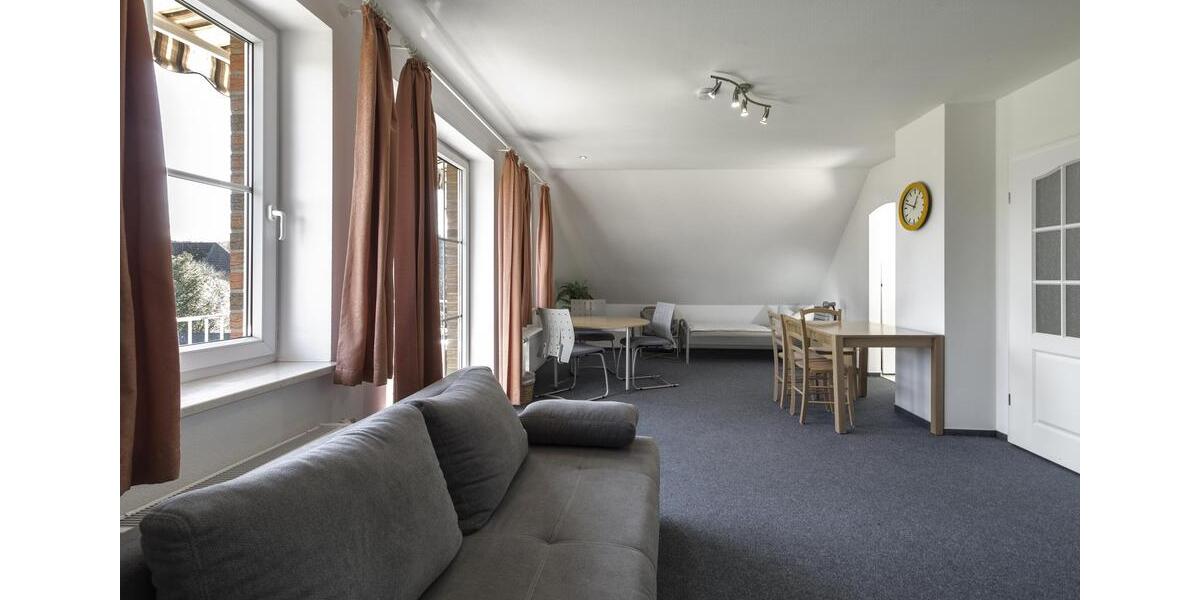 Etagenwohnung Norderstedt - 5 Zimmer, 146 m&sup2;, 1.990&euro; | Angebot:25792572