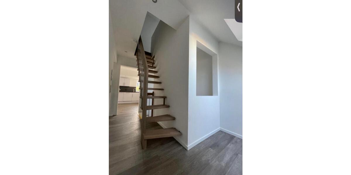 Dachgeschoßwohnung Tostedt - 2 Zimmer, 98 m&sup2;, 1.180&euro; | Angebot:25392869