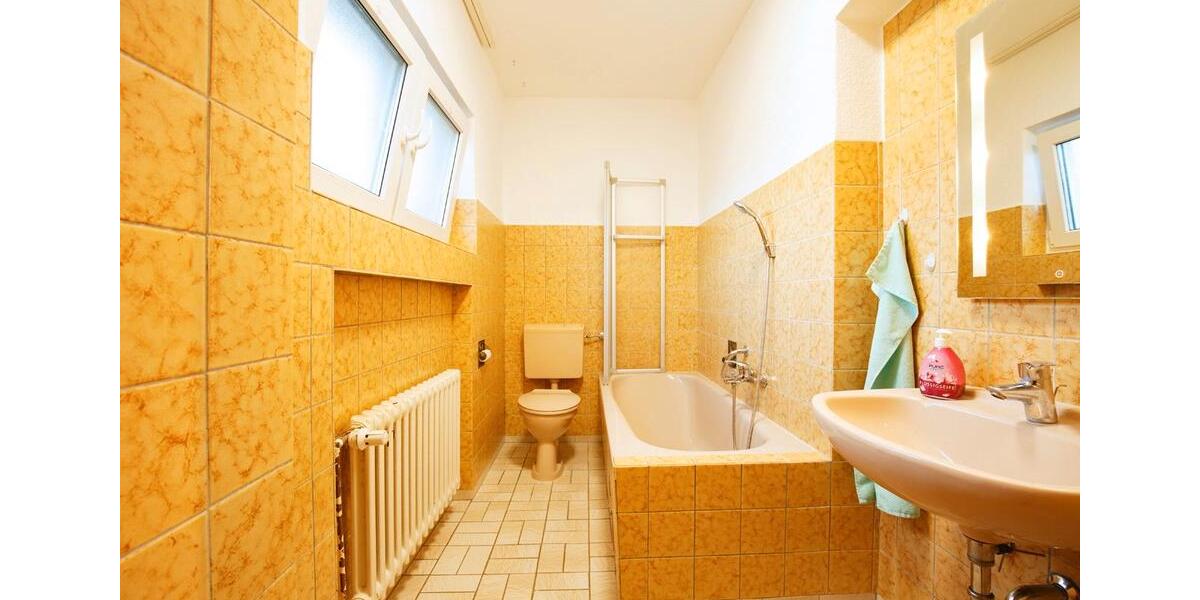 Doppelhaushälfte Dinslaken Hiesfeld - 6 Zimmer, 146 m&sup2;, 399.000&euro; | Angebot:26803548