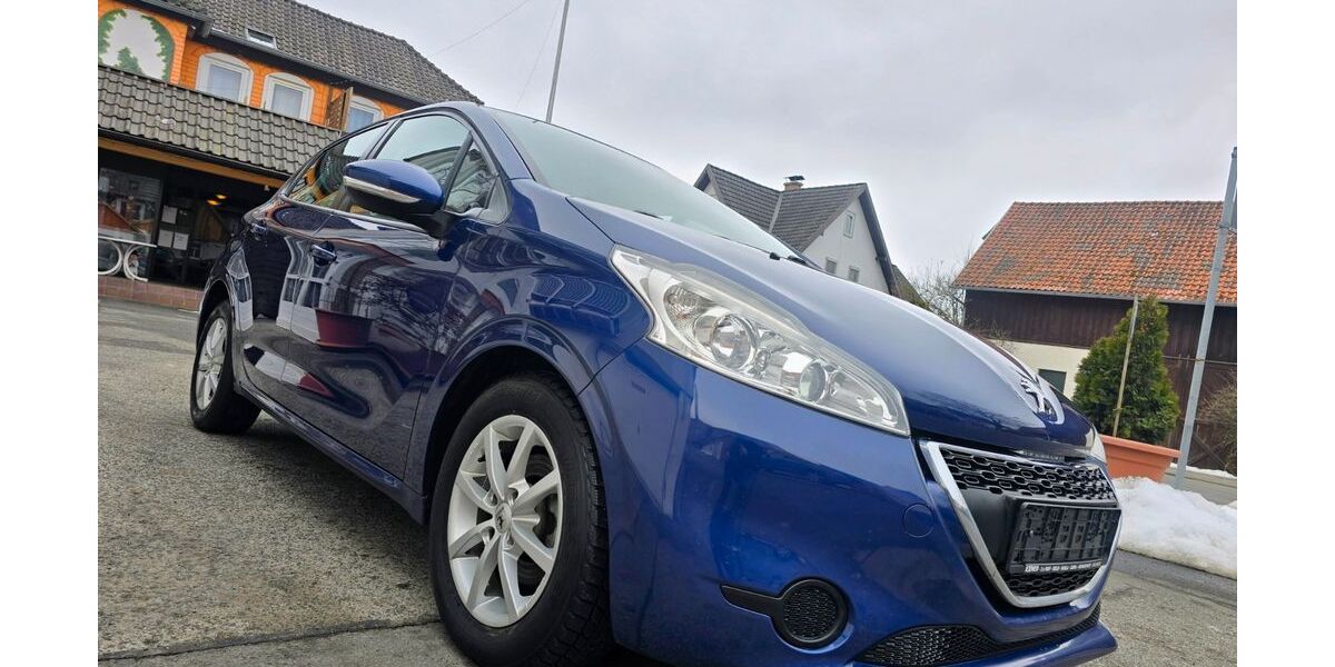 Peugeot 208 174.000 km 4.300 &euro; Coburg 96450
