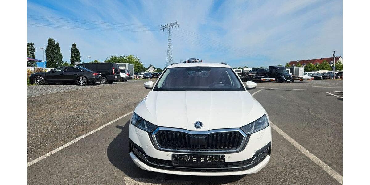 Skoda Octavia 237.722 km 12.400 &euro; Berlin 12099
