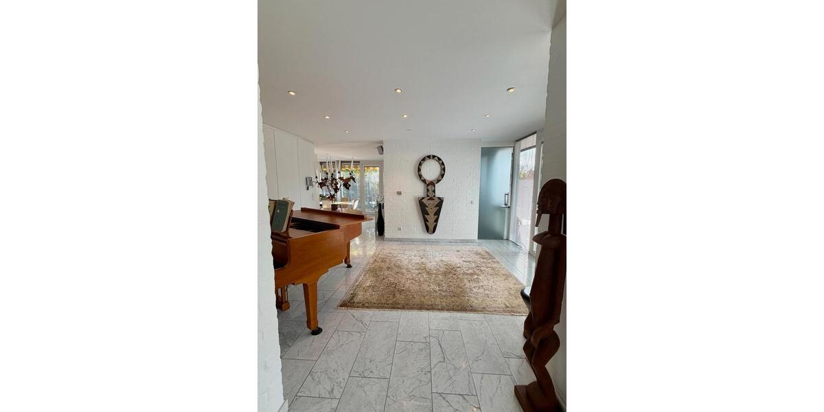 Einfamilienhaus Sankt Ingbert - 6 Zimmer, 251 m&sup2;, 850.000&euro; | Angebot:26412613