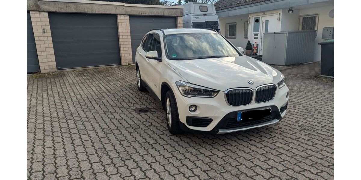 BMW X1 98.600 km 17.300 &euro; Böblingen 71032